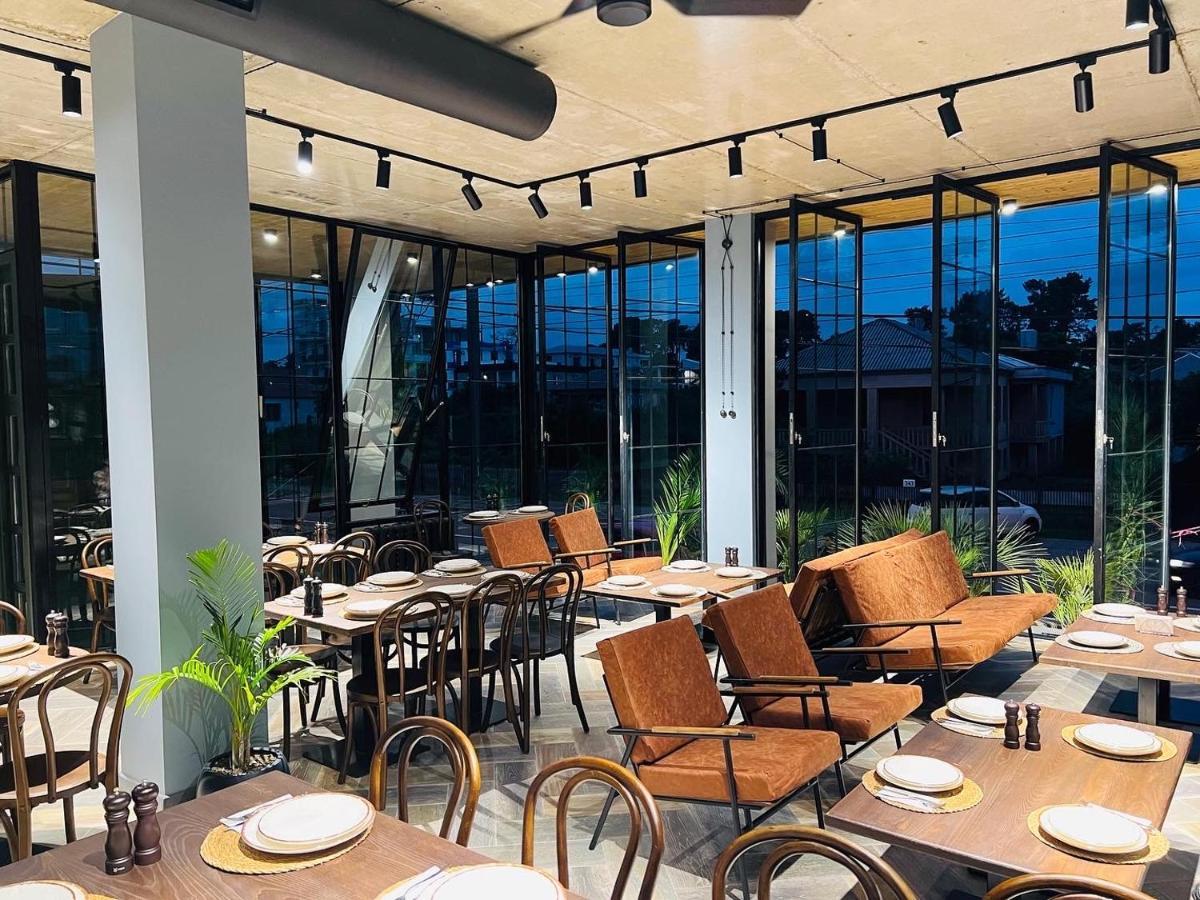Level Up Hotel & Restaurant Kobuleti Dış mekan fotoğraf
