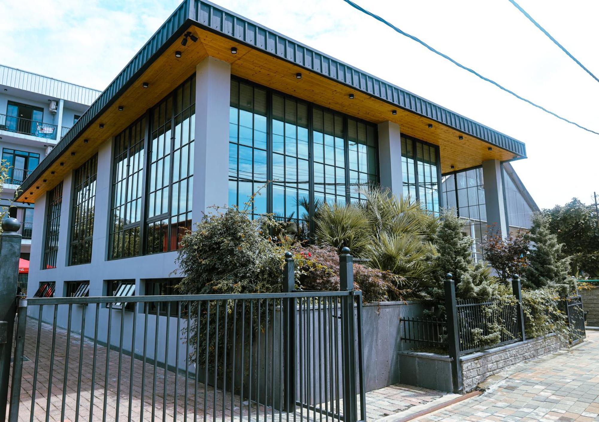Level Up Hotel & Restaurant Kobuleti Dış mekan fotoğraf